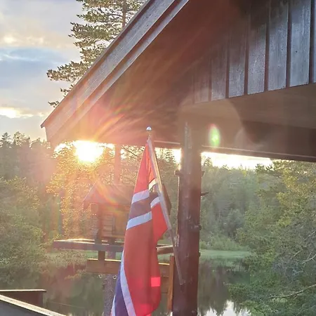 Solhytta Fantastisk Beliggenhet! Til Leie På Skrim! Feriehus